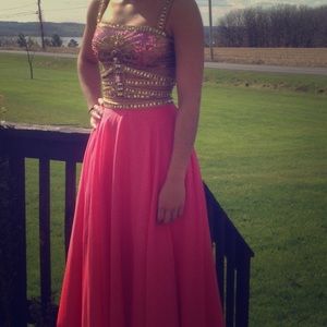 Gently used Sherri Hill prom dress